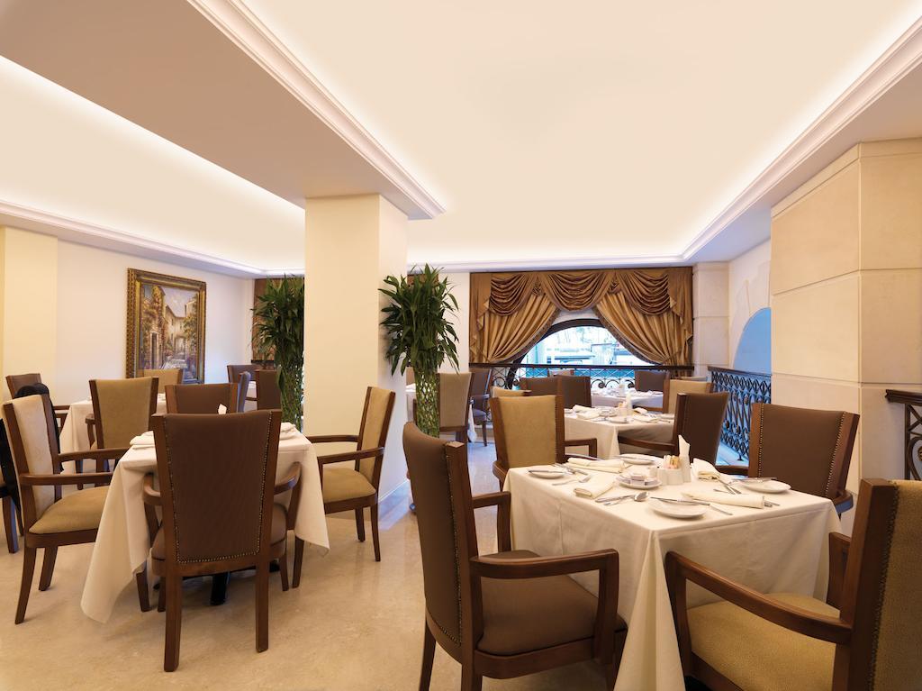 Le Patio Boutique Hotel Beirut Downtown Exteriör bild